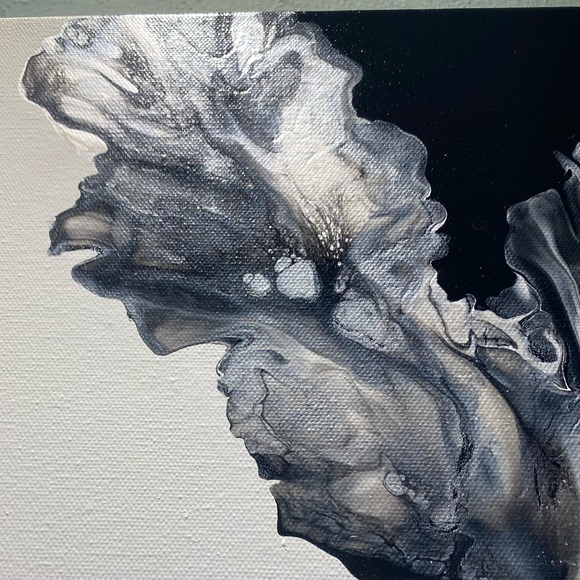 ❌SOLD❌18x24 hand painted acrylic fluid pour art canvas painting black white - Picture 10 of 15